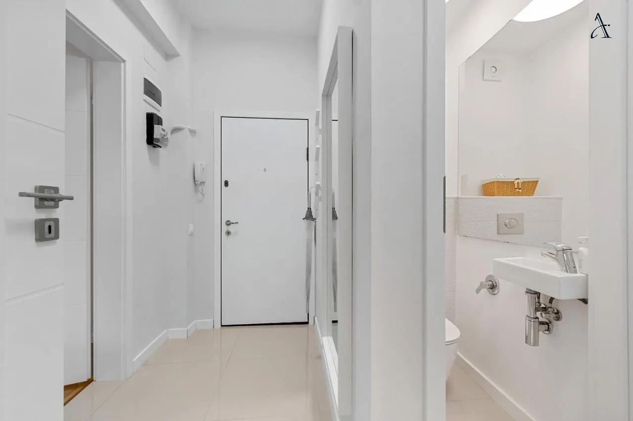 Apartment Rentforcomfort Coquette 1Bdr Calea Victoriei Bucharest Romania